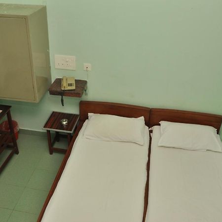 Valli Hotel Thanjavur Eksteriør billede