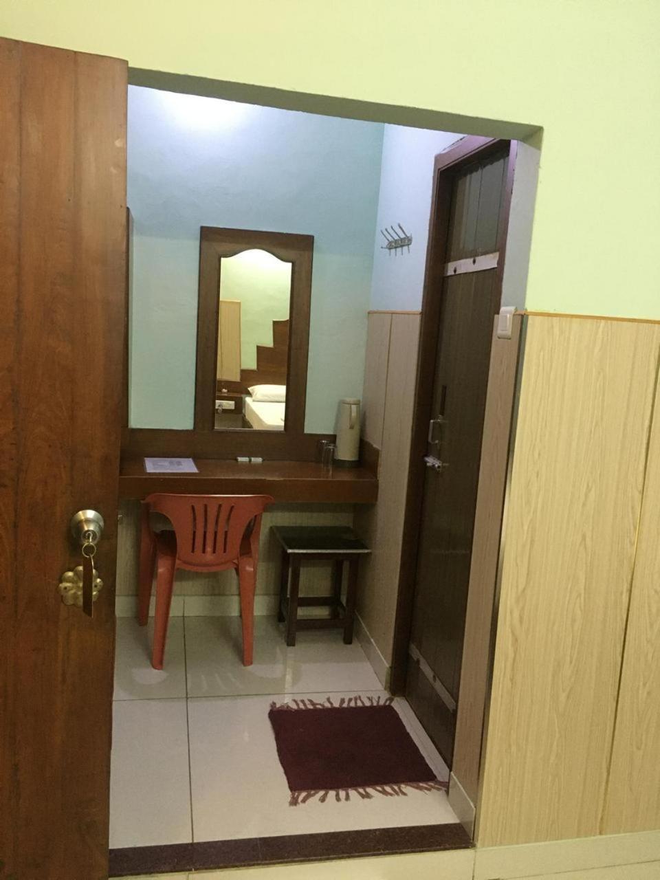 Valli Hotel Thanjavur Eksteriør billede