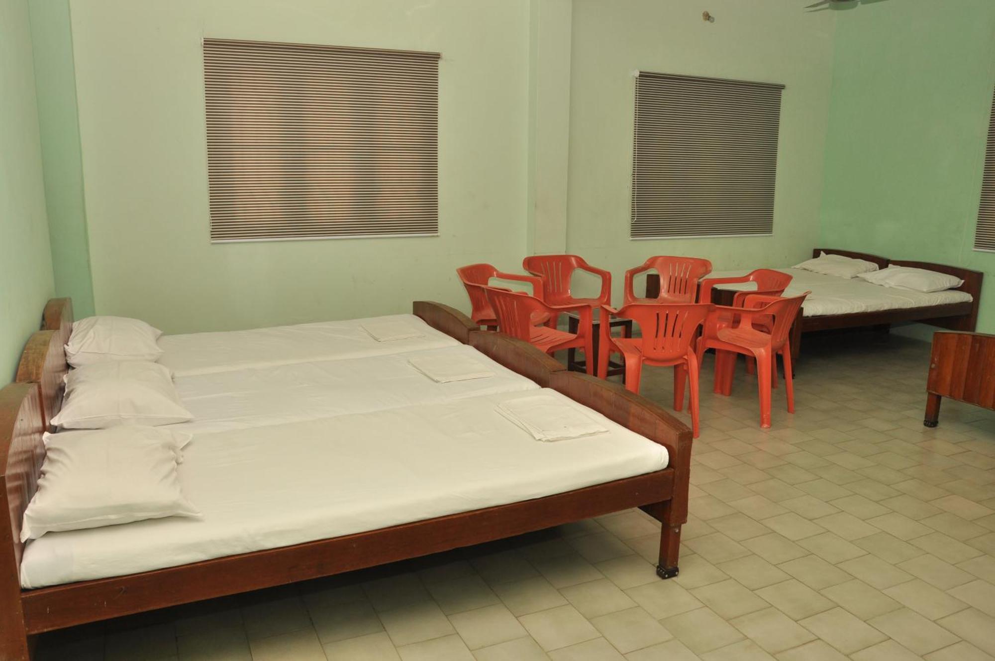 Valli Hotel Thanjavur Eksteriør billede